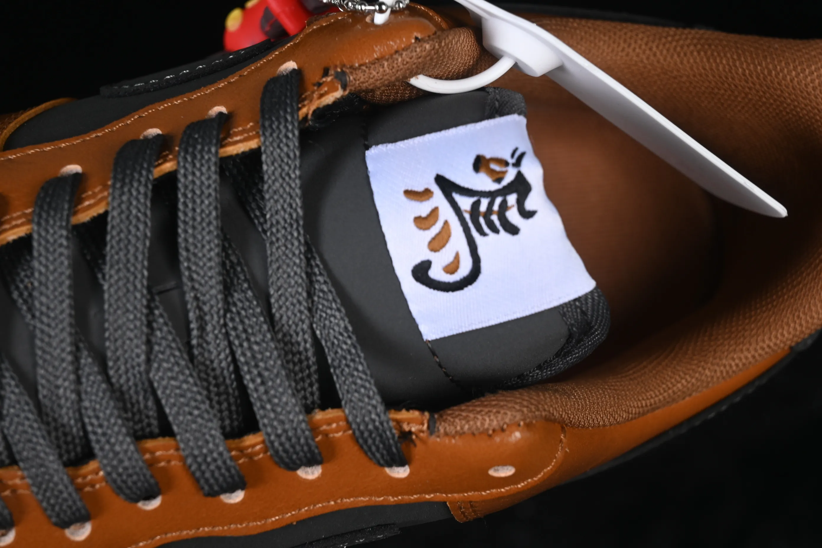 All Categories Nk Air Force 1 Air Force Series Nk Air Force 1 Low Air Force Low Nike Air Force 1'07 Low Year of the Horse Limited Caramel Carbon Black Air Force One Low Casual Shoes XY9025-009